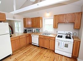  110 Knott Ave, Sandwich, Ma 02563 3 Beds 2 Baths 1,976 Sqft in Sandwich, MA (Photo 2 of 6)