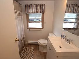  181a N Shore Blvd, East Sandwich, Ma 02537 2 Beds 1 Bath -- Sq in East Sandwich, MA (Photo 3 of 5)