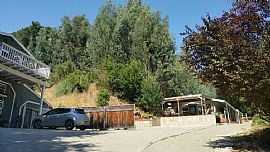 Cull Canyon Rd Castro Valley, Ca 3 Beds 1 Bath in Castro Valley, CA (Photo 2 of 7)