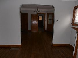 5524 Northcliff Ave, Cleveland, Oh  3 Beds 1 Bath in Cleveland, OH (Photo 8 of 11)