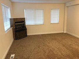 2 Bed, 2 Bath .Please Contact: Jclara @ 503-832-7688 For Inter in Anchorage, AK (Photo 6 of 8)