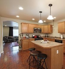 4 Beds 2.5 Baths Please Contact: Clara @ 503-832-7688 For Inter in Wasilla, AK (Photo 2 of 10)