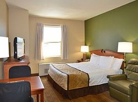 Studio, 1 Bath, 1 Bed Please Contact: Clara @ 503-832-7688 For  in Juneau, AK (Photo 4 of 12)