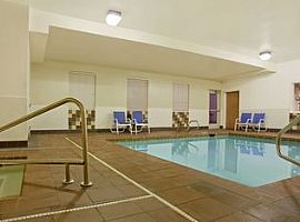 Studio, 1 Bath, 1 Bed Please Contact: Clara @ 503-832-7688 For  in Juneau, AK (Photo 6 of 12)