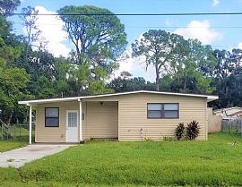 2431 Cannon St, Lakeland, Fl 33815 in Lakeland, FL