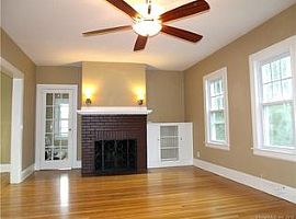 482 Hartford Ave, Wethersfield, Ct 06109 in Wethersfield, CT (Photo 2 of 2)