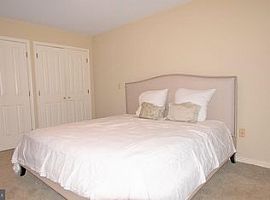 204 Sportsman Neck Rd, Queenstown, Md 21658 in Queenstown, MD (Photo 3 of 12)