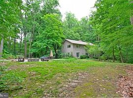 204 Sportsman Neck Rd, Queenstown, Md 21658 in Queenstown, MD (Photo 4 of 12)