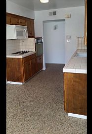 3 Bedrooms in Fresno, CA (Photo 4 of 12)