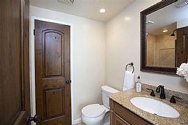 Sun Valley Rd Solana Beach, Ca  4 Beds 3 Baths in Solana Beach, CA (Photo 4 of 12)