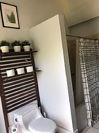 N Flora Ave Fresno, Ca  3 Beds 2 Baths in Fresno, CA (Photo 10 of 12)