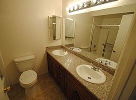 463 W Ironwood Dr, Chandler, Az 85225 in Chandler, AZ (Photo 5 of 8)