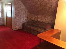 2212 Hazlett Ave,Wheeling, Wv 260032 Beds 1 Bath 1,250 Sqft in Wheeling, WV (Photo 4 of 6)