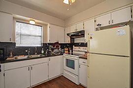 7305 S Gessner Rd, Houston, Tx  3 Beds 2.5 Baths in Houston, TX (Photo 4 of 9)