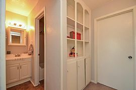 7305 S Gessner Rd, Houston, Tx  3 Beds 2.5 Baths in Houston, TX (Photo 7 of 9)