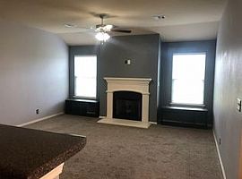 2808 W Fredericksburg St, Broken Arrow, Ok 74011 3 Beds 2 Baths in Broken Arrow, OK (Photo 2 of 7)