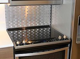 1014 Mchugh St, Fort Collins, Co 80524 2 Beds 1 Bath 972 Sqft in Fort Collins, CO (Photo 3 of 7)