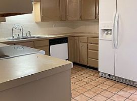 408 Alpine St, Longmont, Co 80504 3 Beds 2 Baths 1,479 Sqft in Longmont, CO (Photo 2 of 4)