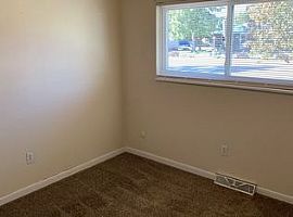 408 Alpine St, Longmont, Co 80504 3 Beds 2 Baths 1,479 Sqft in Longmont, CO (Photo 4 of 4)