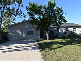 224 Pinedo Dr, Titusville, Fl 32780 4 Beds 3 Baths 2,200 Sqft in Titusville, FL