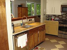 236 Tahoma Rd, Lexington, Ky 40503 3 Beds 2 Baths 1,596 Sqft in Lexington, KY (Photo 3 of 7)