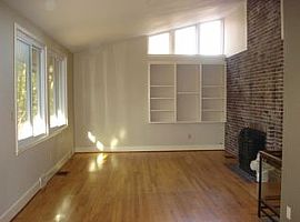 236 Tahoma Rd, Lexington, Ky 40503 3 Beds 2 Baths 1,596 Sqft in Lexington, KY (Photo 7 of 7)