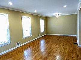 207 Concord Rd Se, Smyrna, Ga 30082 3 Beds 2 Baths 1,616 Sqft in Smyrna, GA (Photo 3 of 5)