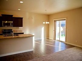 831 W Sandbox St, Kuna, Id 83634 3 Beds 2 Baths 1,518 Sqft in Kuna, ID (Photo 5 of 5)