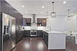 Beautifully Well Furnished Home in Atlanta, GA (Photo 3 of 5)