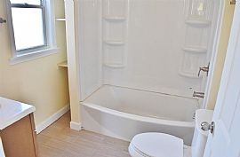 Charming 3 Bedroom Home  in Crown Point, IN (Photo 3 of 4)