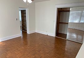 Apt 626 626 Linden Ave, Long Beach, Ca   1 Bed 1 Bath in Long Beach, CA (Photo 4 of 6)