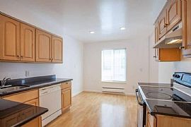 642 Hollenbeck Ave Apt 2, Sunnyvale, Ca   3 Beds 1.5 Baths in Sunnyvale, CA (Photo 9 of 9)