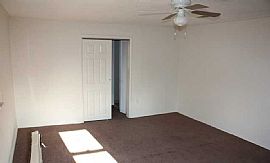 1616 Earl Ave, Louisville, Ky   3 Beds 1 Bath in Louisville, KY (Photo 9 of 9)