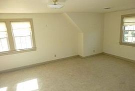 4 Beds 2 Baths in Kingsport, TN (Photo 5 of 6)