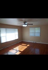 3 Bedrooms in Cedar Lake, IN (Photo 2 of 12)