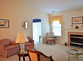 1525 Quail Glen Ct, Carmel, in 46032 3 Beds 2 Baths 1,800 Sqft in Carmel, IN (Photo 2 of 6)