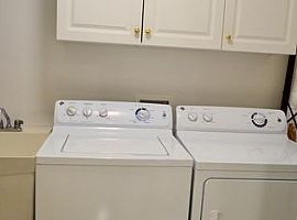 1525 Quail Glen Ct, Carmel, in 46032 3 Beds 2 Baths 1,800 Sqft in Carmel, IN (Photo 3 of 6)