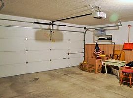 1525 Quail Glen Ct, Carmel, in 46032 3 Beds 2 Baths 1,800 Sqft in Carmel, IN (Photo 4 of 6)