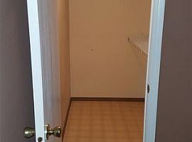 66 Shepherd Dr, Bangor, Me 04401 3 Beds 1 Bath 1,160 Sqft in Bangor, ME (Photo 5 of 6)