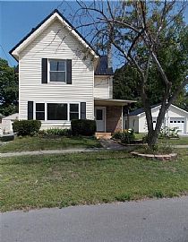 4 Beds 3 Baths in Carthage, NY (Photo 2 of 11)