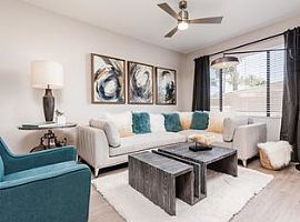 2 Beds 2 Baths For Rent in Scottsdale, AZ