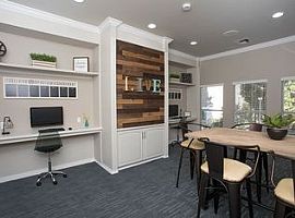 2 Beds 2 Baths For Rent in Phoenix, AZ (Photo 8 of 10)