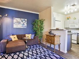 2 Beds 2 Baths For Rent in Phoenix, AZ (Photo 9 of 10)