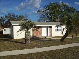 2449 Kimberly Dr, Deltona, Fl in Deltona Pines, FL