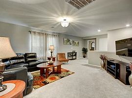 8835 Nannette Marie Ct, Las Vegas, Nv 89148 in Las Vegas, NV (Photo 8 of 12)