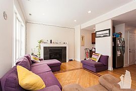 6810 N Lakewood Ave # 3687, Chicago, Il 60626 2 Beds 2 Baths -- in Chicago, IL (Photo 2 of 6)