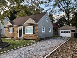 Charming 3 Bedrooms and 2 Bathroom in Akron, OH