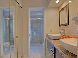 Fabulous 2 Bedroom Complex in Orlando, FL (Photo 6 of 10)