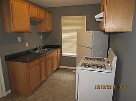 1222 W 21st St, Indianapolis, In in Indianapolis, IN (Photo 2 of 5)