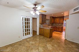 1270 S Lavonne Way Tucson, Az 85713 in Tucson, AZ (Photo 2 of 12)